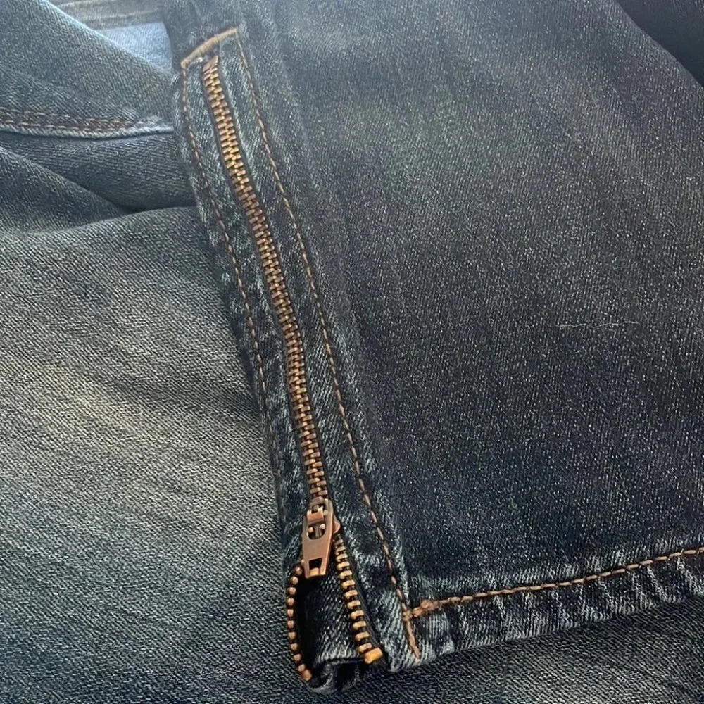 Express Jeans - Picture 5 of 8